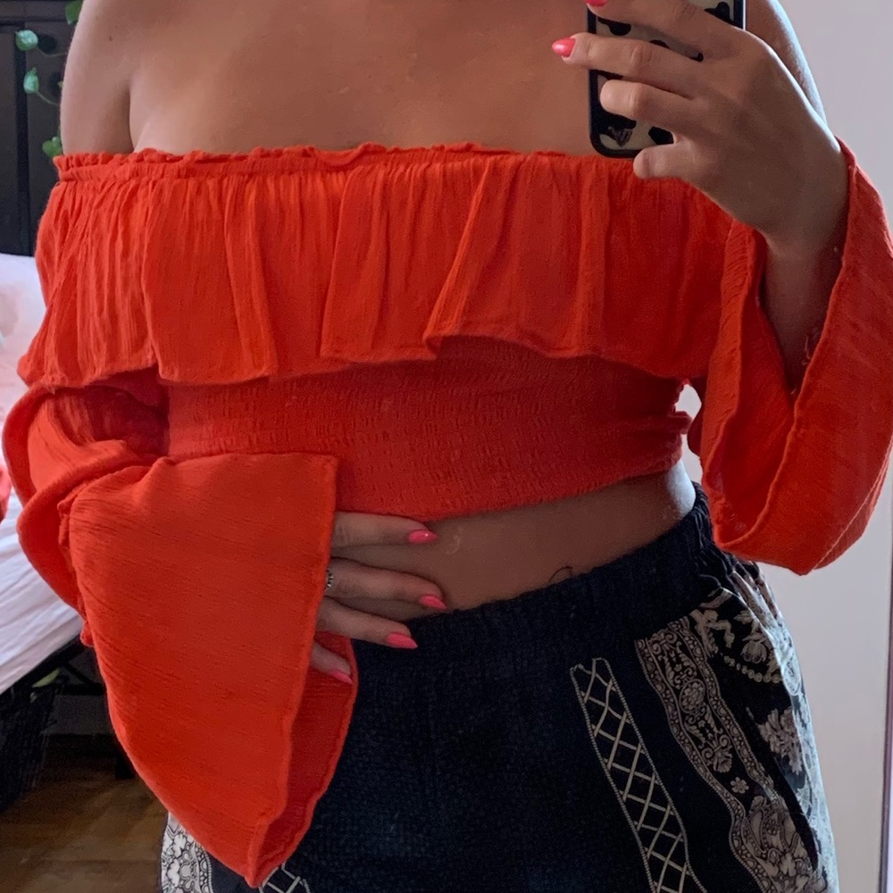 Red Bell-Sleeve Crop Top